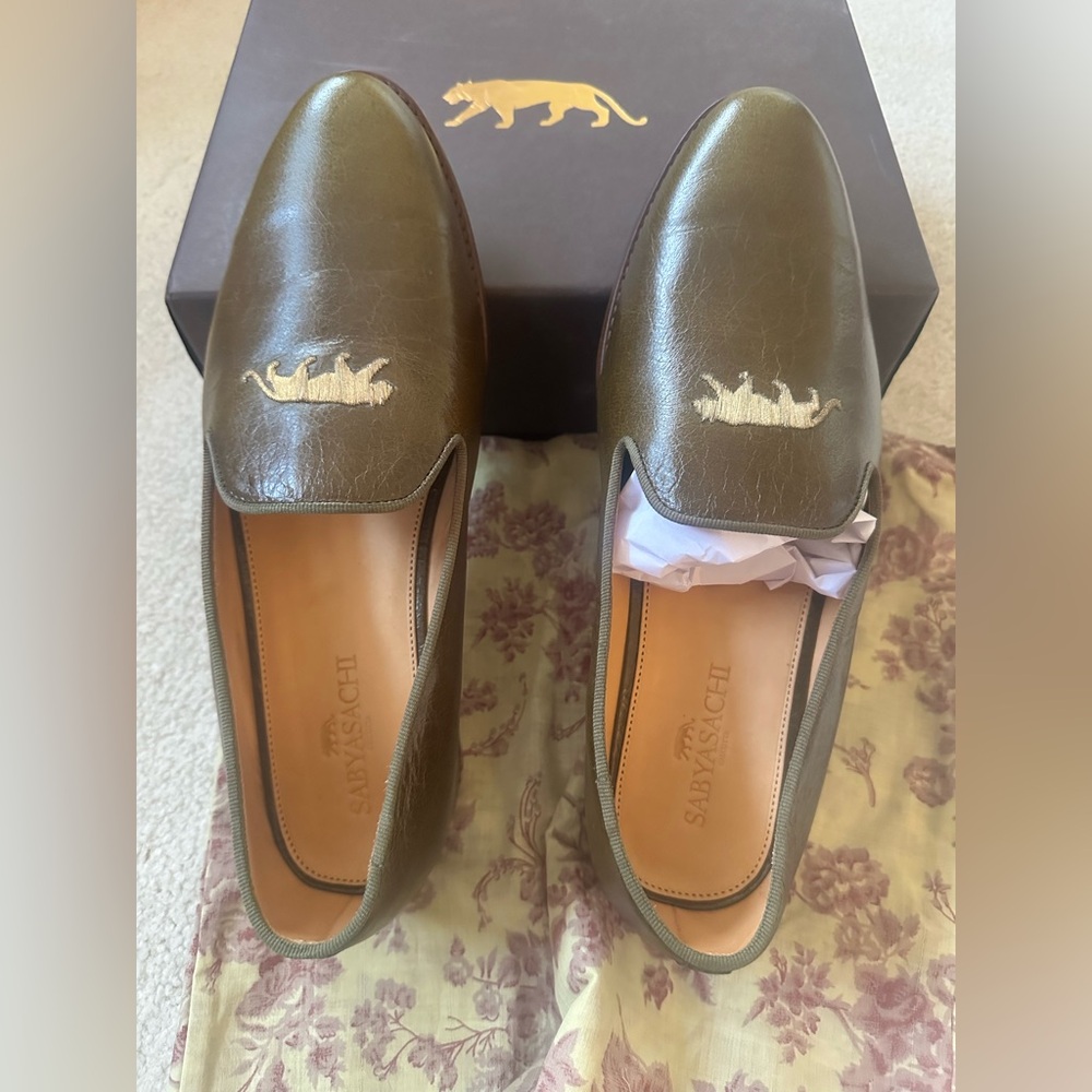 Sabyasachi Embroidered Men's leather Loafers/ Jutti $900 NIB Indian Pakistani